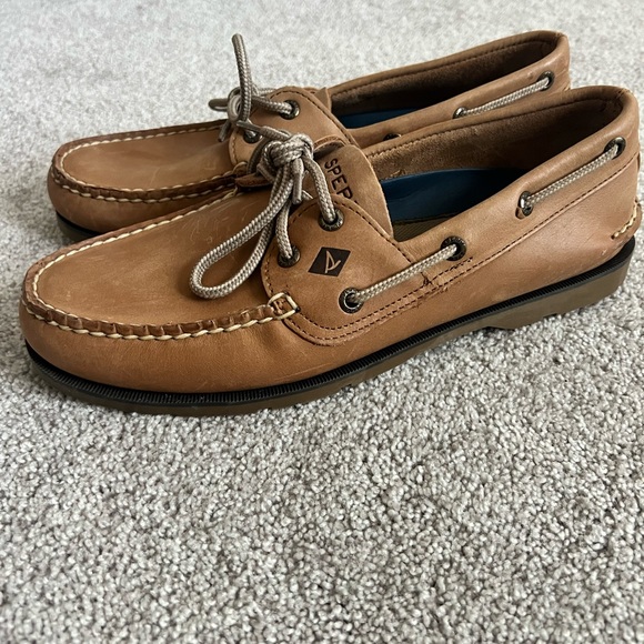 Sperry men’s leather loafers